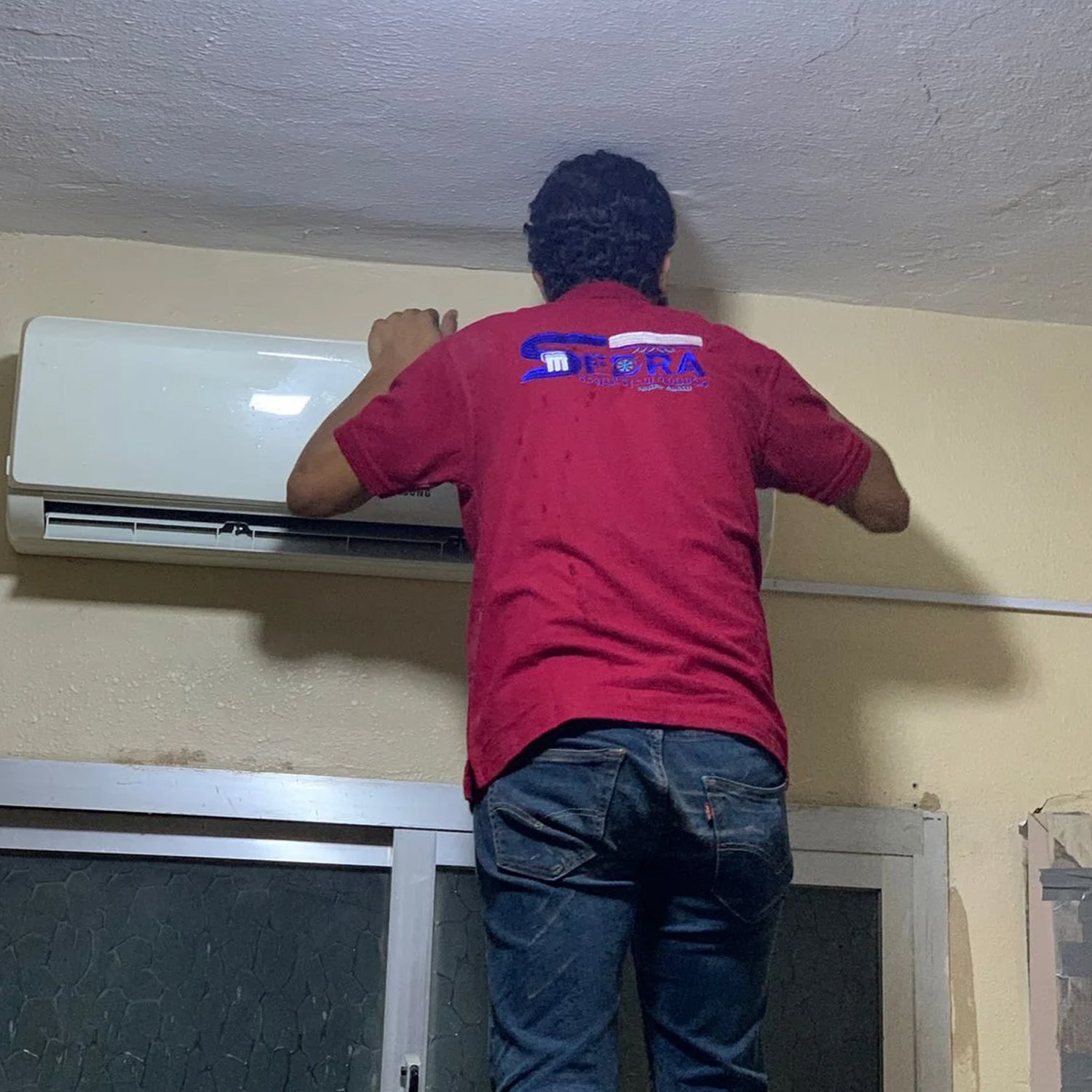 service-image